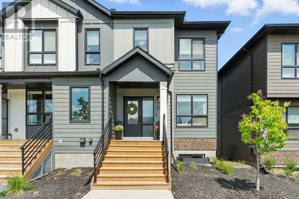 Property at 15 Silverton Glen Green SW image 1