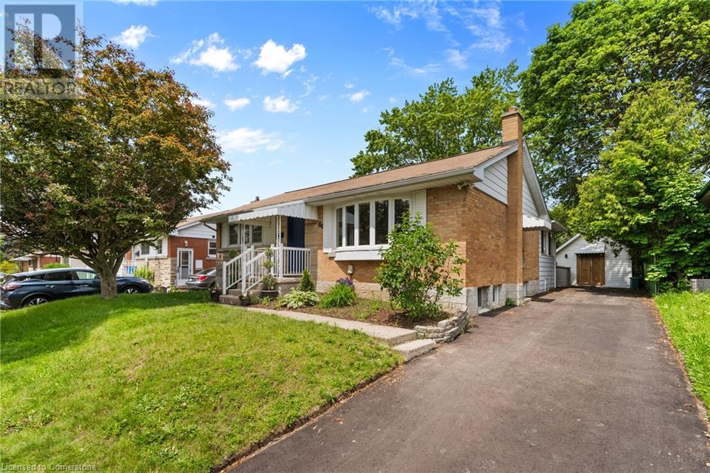 Property at 84 ELGIN Crescent image 2