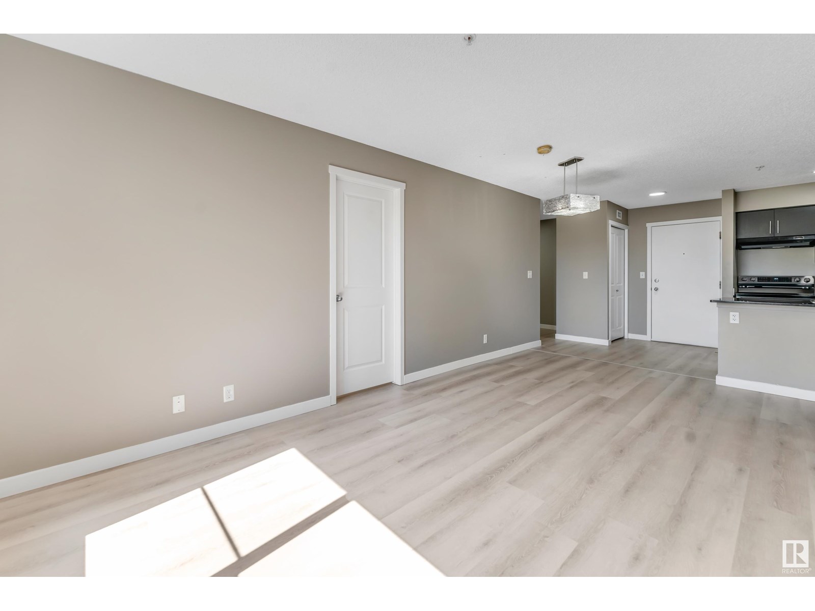 #103 1510 Watt Dr Sw, Edmonton, Alberta  T6X 2E6 - Photo 23 - E4449293