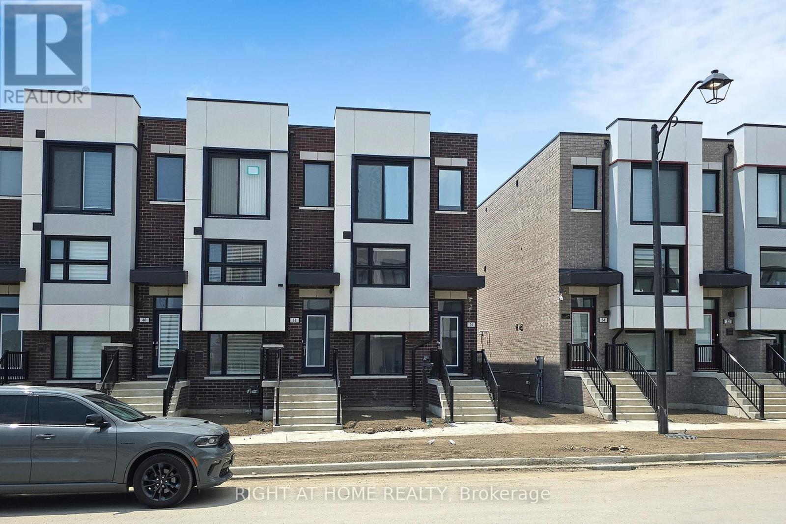 Property at 36 BATESON STREET image 1