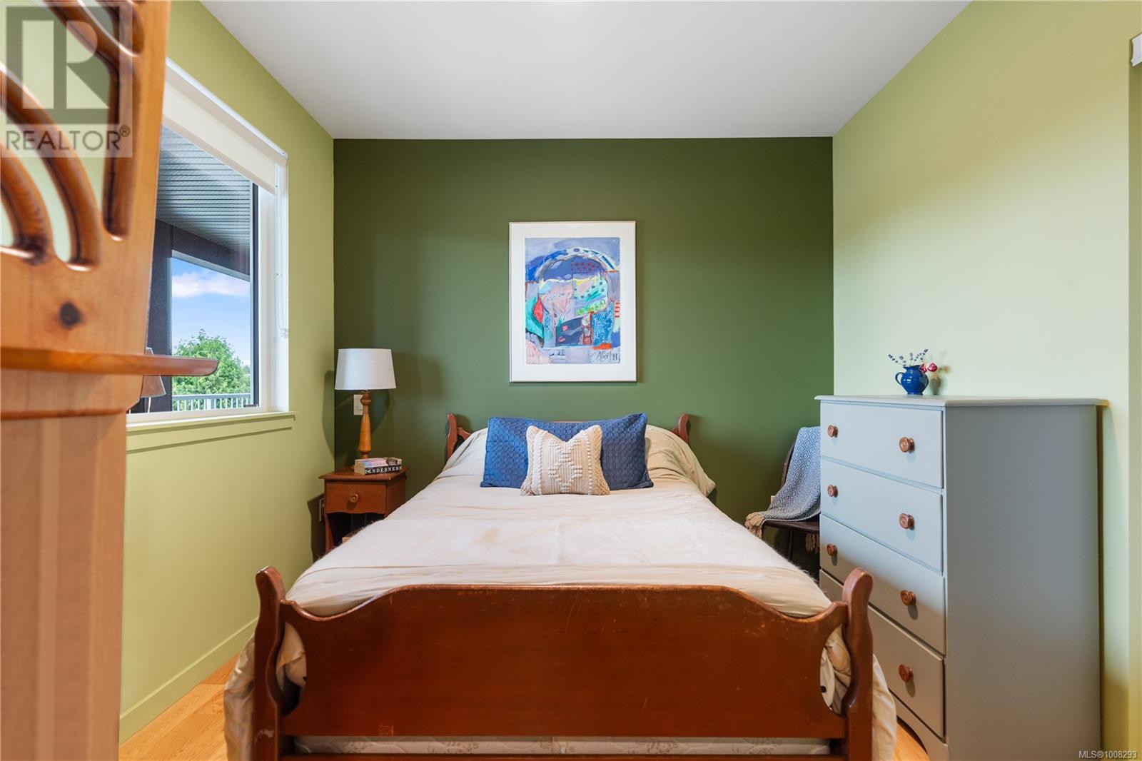 301 2319 Brethour Ave, Sidney, British Columbia V8L 2A4 - Photo 18 - 1008293