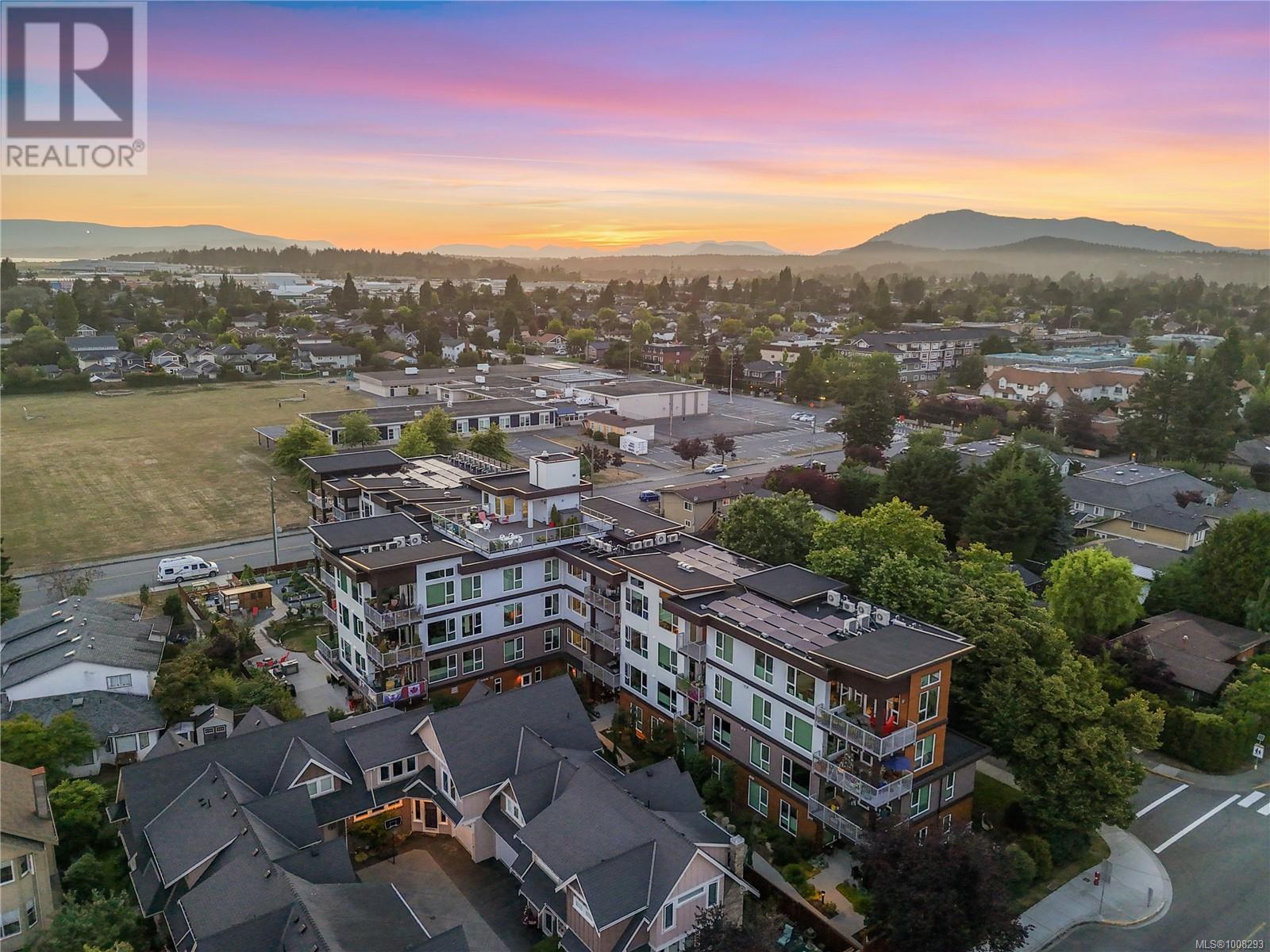 301 2319 Brethour Ave, Sidney, British Columbia V8L 2A4 - Photo 23 - 1008293