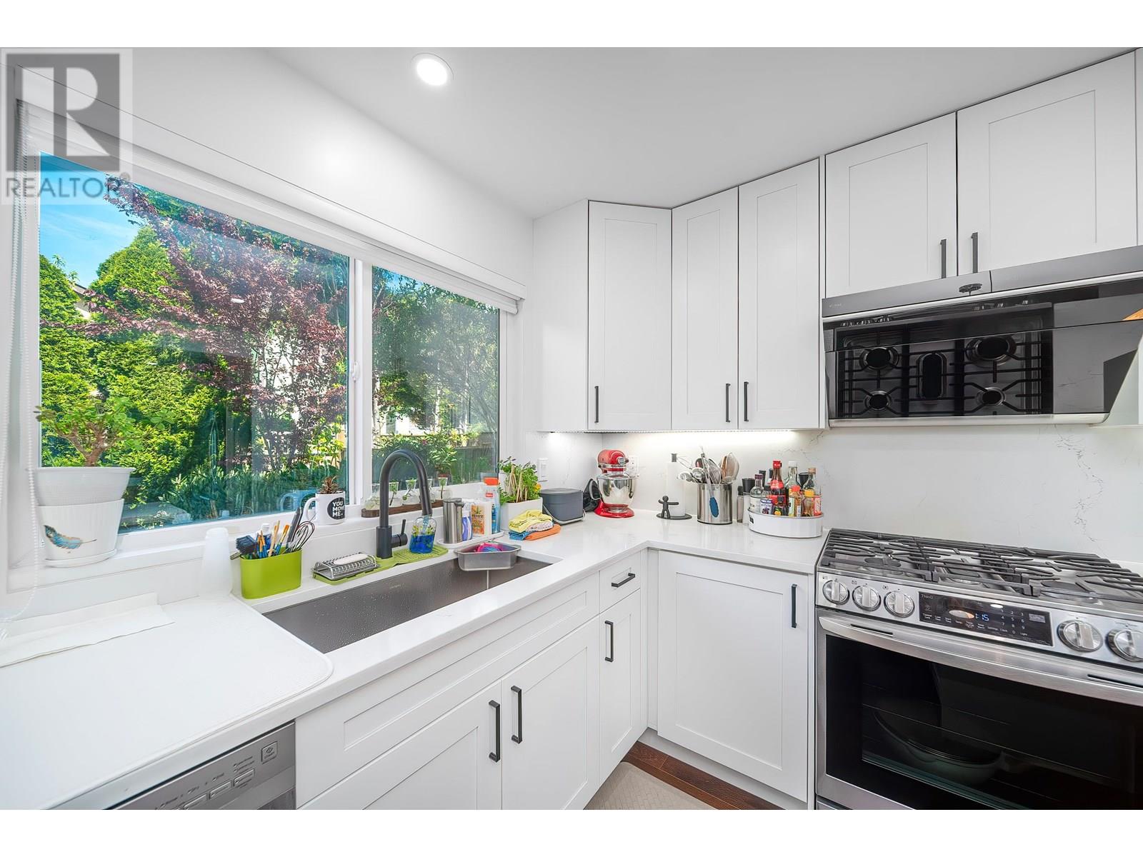 10651 Canso Crescent, Richmond, British Columbia  V7E 5B6 - Photo 16 - R3030292
