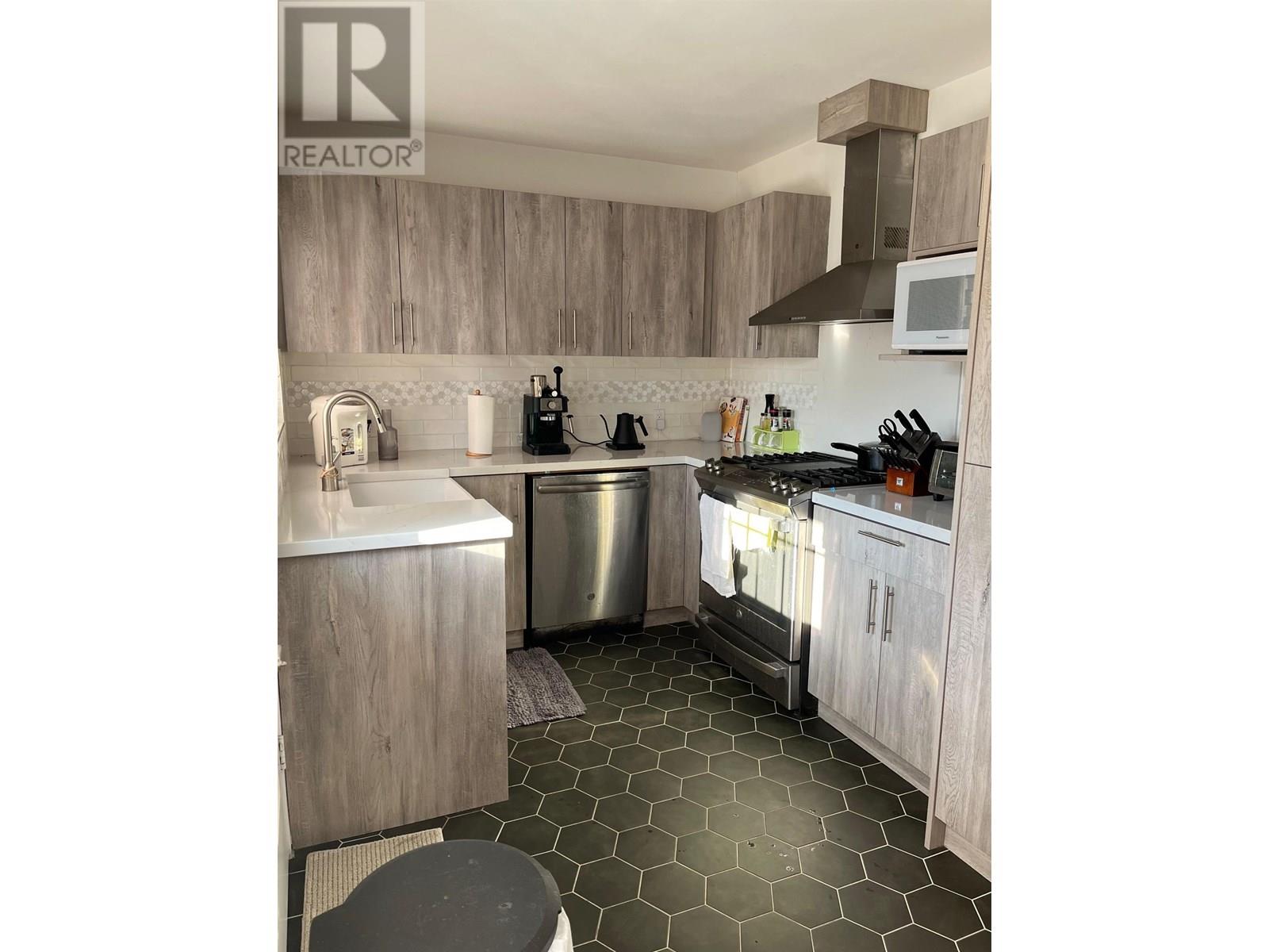 4749 Fairmont Street, Vancouver, British Columbia  V5R 3V1 - Photo 6 - R3030318