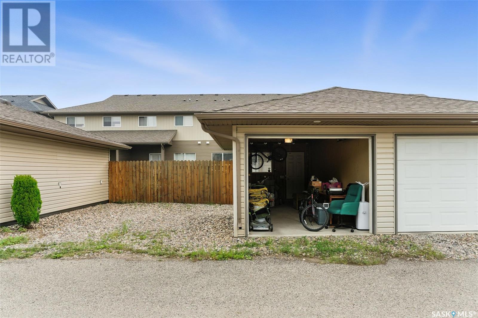 380 Willowgrove Lane, Saskatoon, Saskatchewan  S7W 0E5 - Photo 35 - SK013559