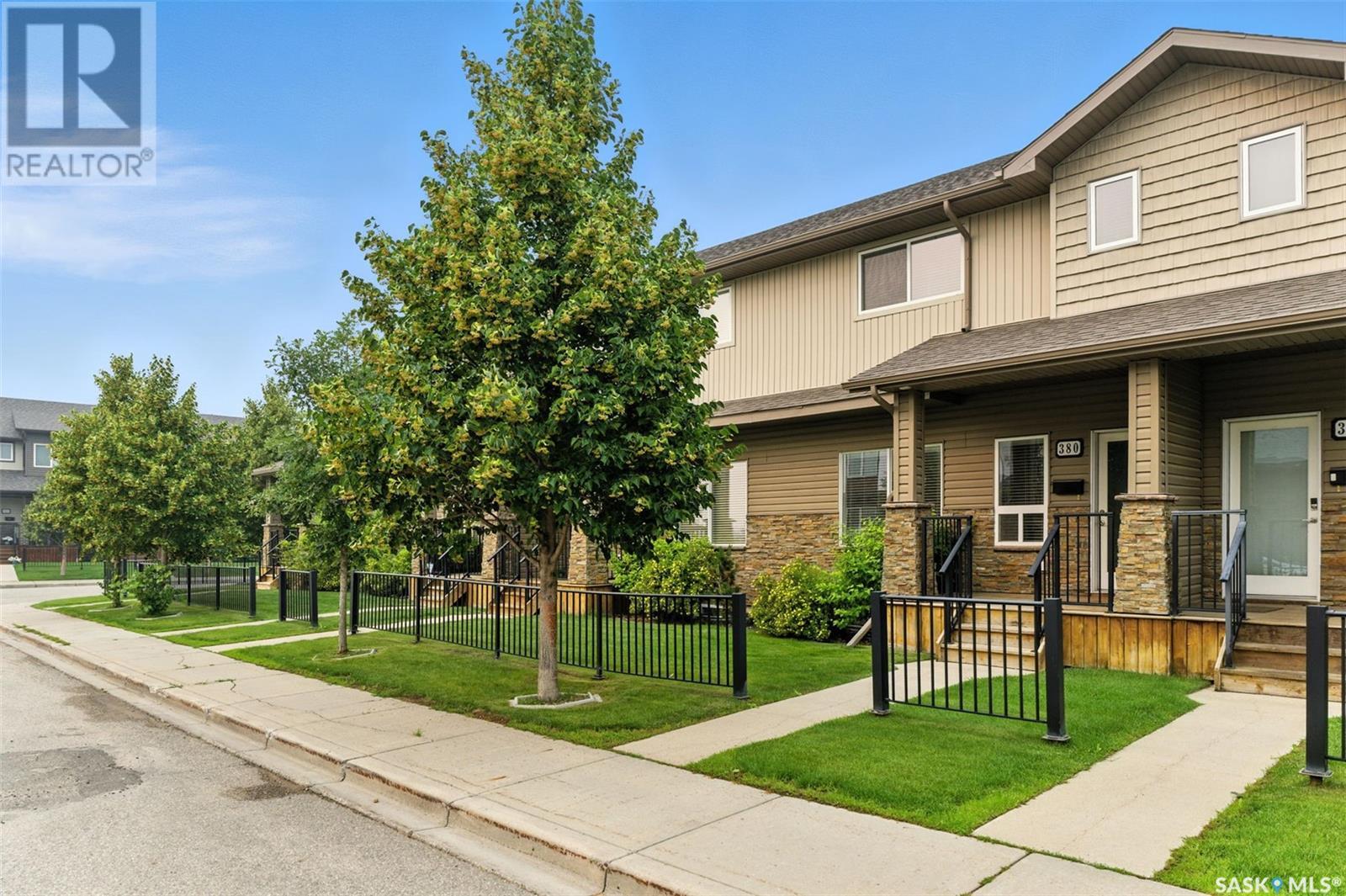 380 Willowgrove Lane, Saskatoon, Saskatchewan  S7W 0E5 - Photo 6 - SK013559
