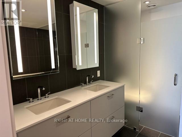 606 - 155 Merchants' Wharf, Toronto (Waterfront Communities), Ontario  M5A 0Y4 - Photo 14 - C12163894