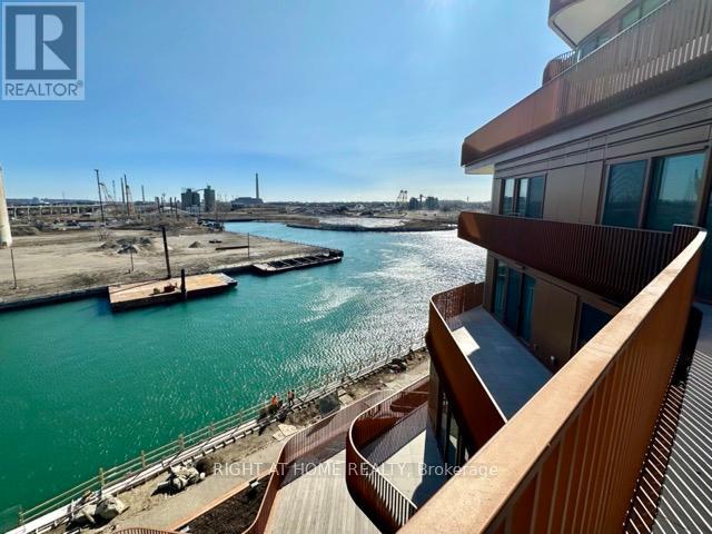 Property at 155 MERCHANTS' WHARF image 2