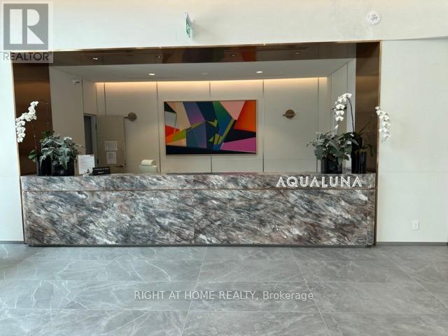 Property at 155 MERCHANTS' WHARF image 5