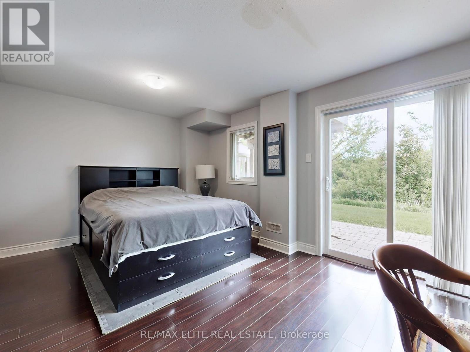 700 Wendy Culbert Crescent, Newmarket, Ontario  L3X 0A4 - Photo 20 - N12304006