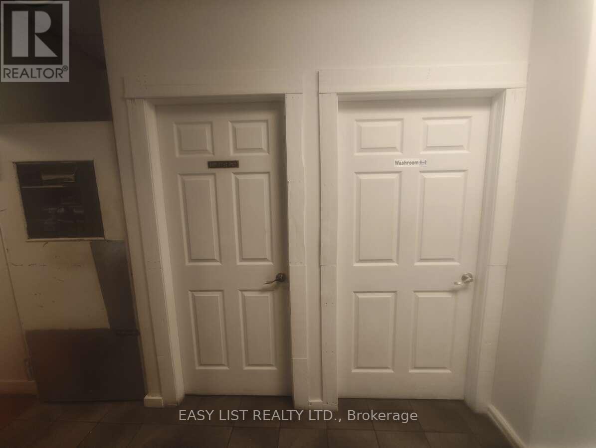 1305 & 1311 Ottawa Street, Windsor, Ontario  N8X 2E9 - Photo 12 - X12090592