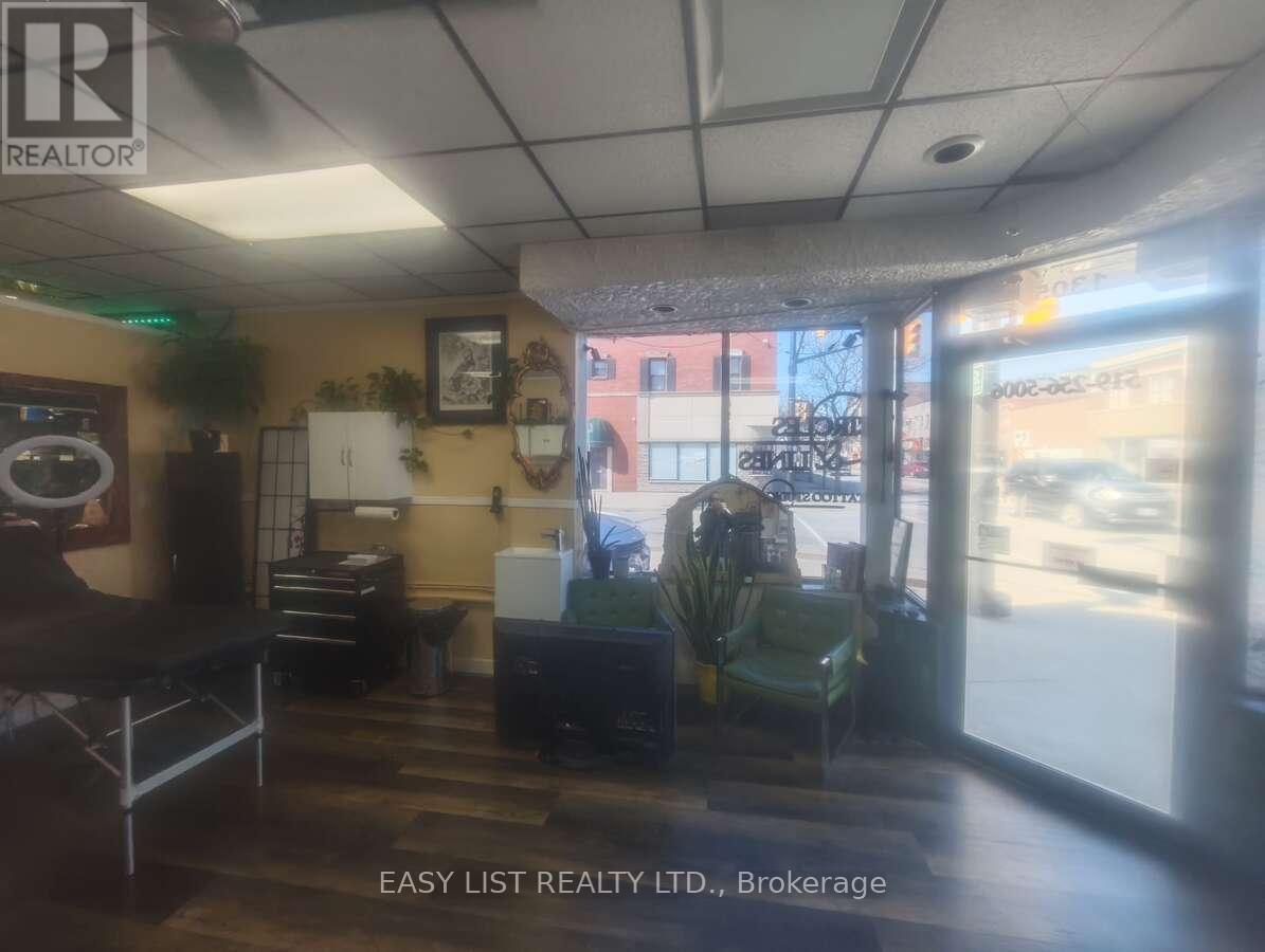 1305 & 1311 Ottawa Street, Windsor, Ontario  N8X 2E9 - Photo 17 - X12090592