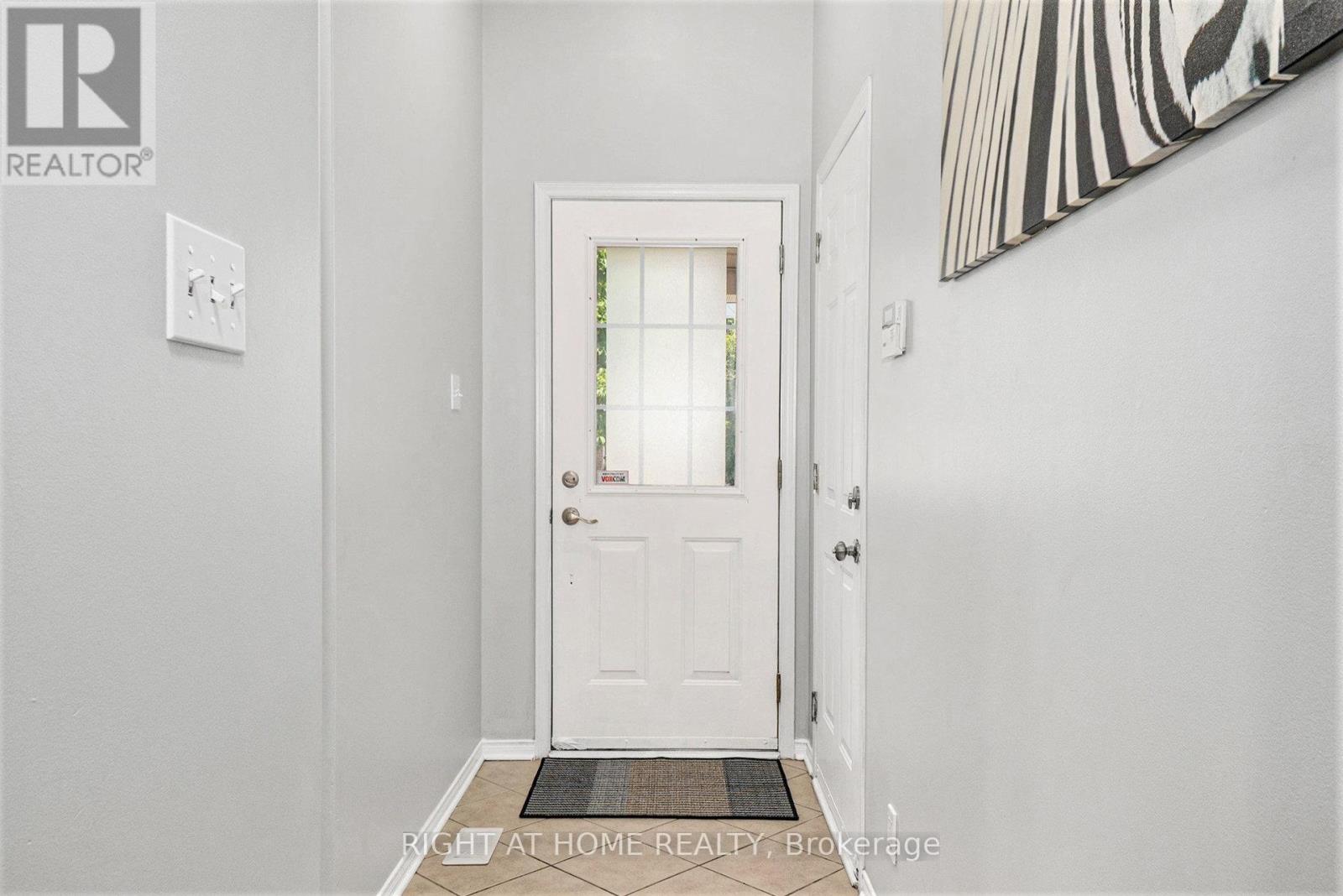 Property at 2090 ASSOMPTION STREET image 2