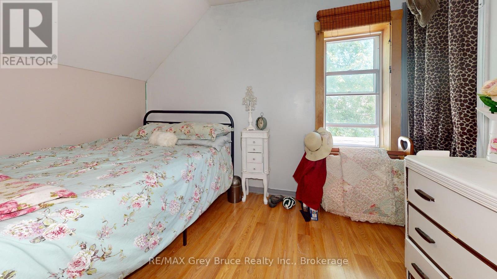 59 3rd Ave Avenue Sw, Arran-Elderslie, Ontario  N0G 1L0 - Photo 16 - X12304077