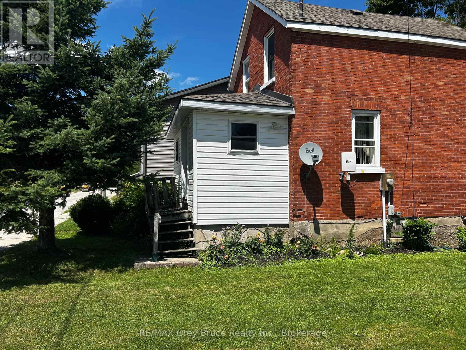 59 3rd Ave Avenue Sw, Arran-Elderslie, Ontario  N0G 1L0 - Photo 3 - X12304077