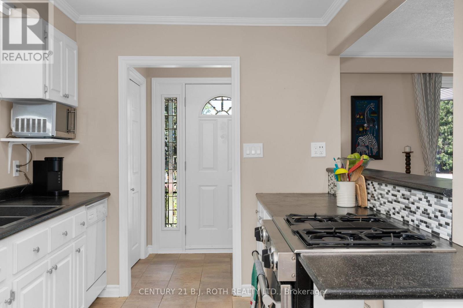 Property at 2123 MILDRED AVENUE image 5