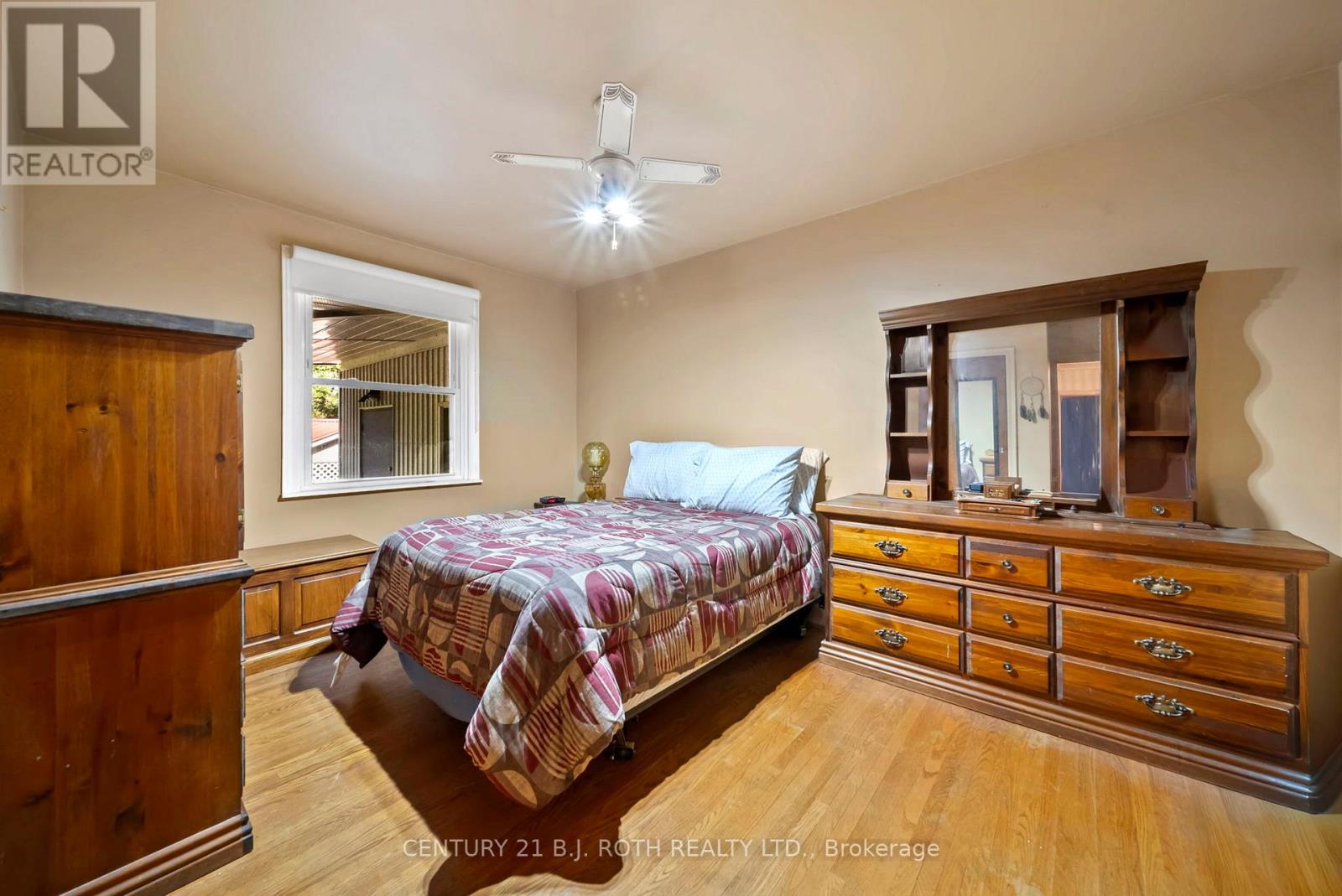 392 Bayview Parkway, Orillia, Ontario  L3V 3Y2 - Photo 9 - S12303805