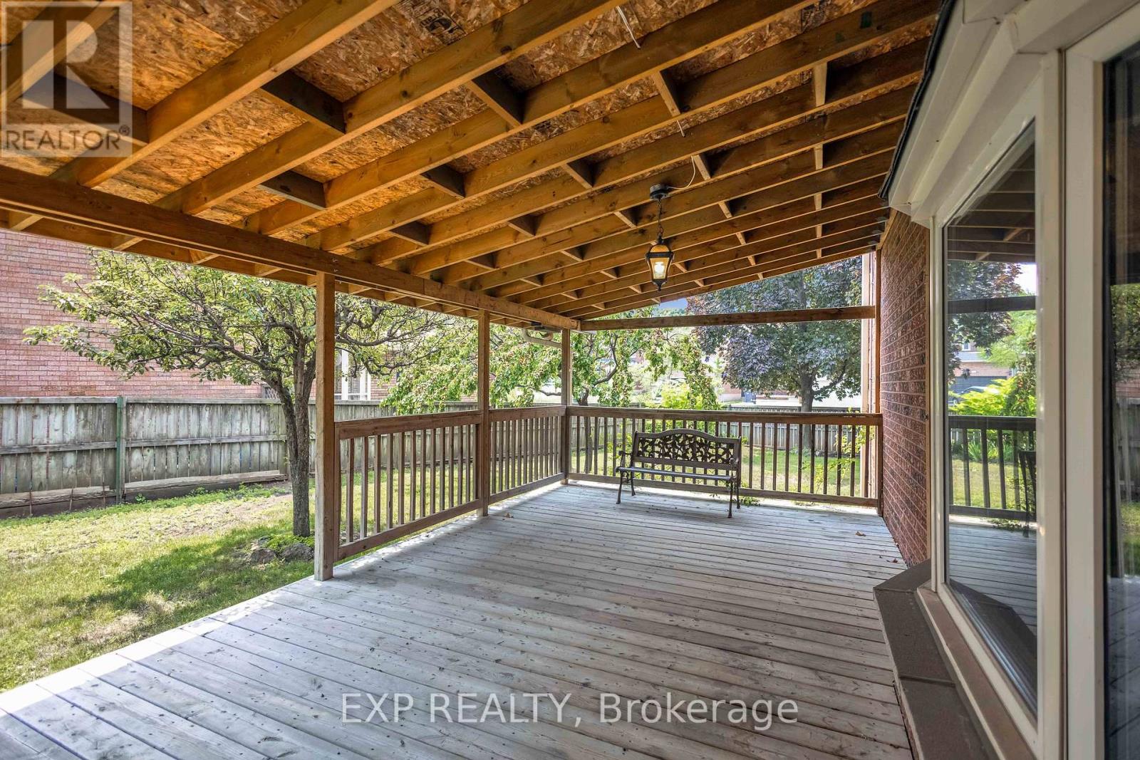 2138 The Chase, Mississauga, Ontario  L5M 3C8 - Photo 30 - W12304070