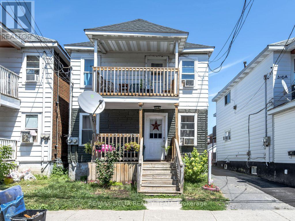 212 MC CONNELL AVENUE, Cornwall, Ontario
