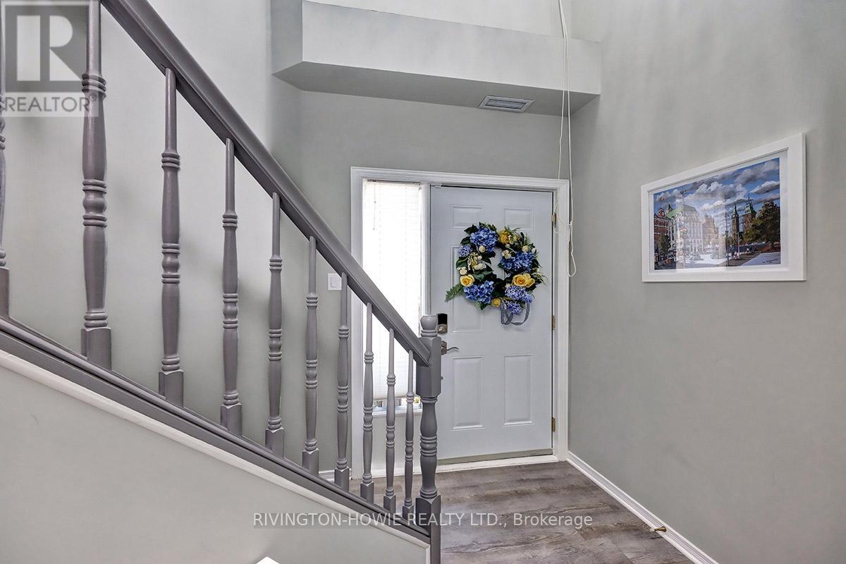 36 Robson Court, Ottawa, Ontario  K2K 2W1 - Photo 5 - X12304093