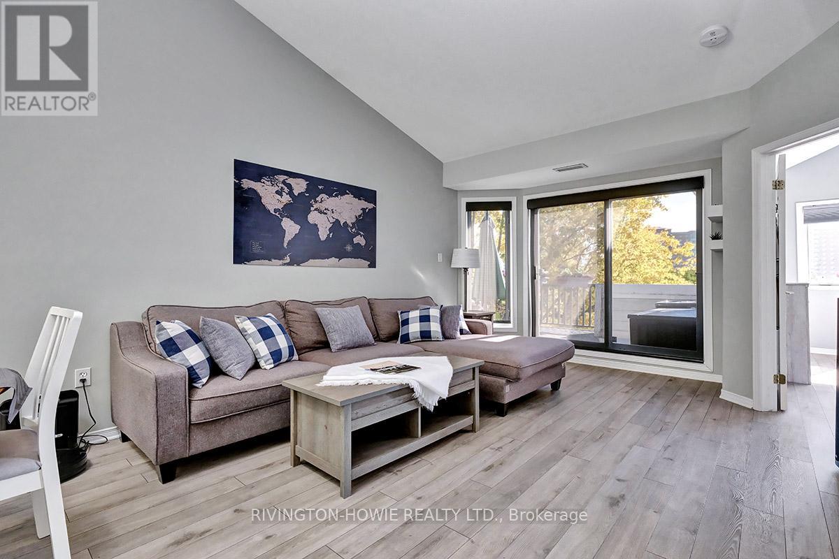 36 Robson Court, Ottawa, Ontario  K2K 2W1 - Photo 6 - X12304093