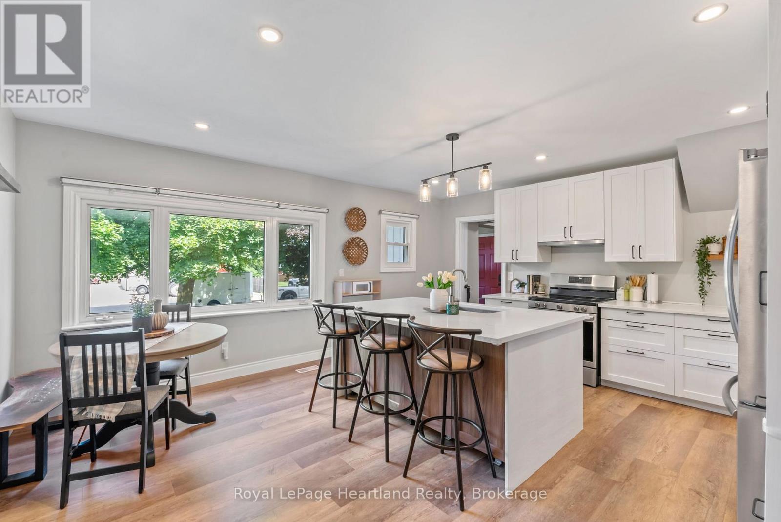 75 Margaret Street, Minto, Ontario  N0G 1Z0 - Photo 16 - X12304084