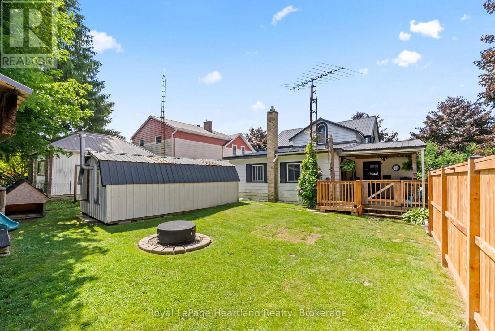 75 Margaret Street, Minto, Ontario  N0G 1Z0 - Photo 27 - X12304084