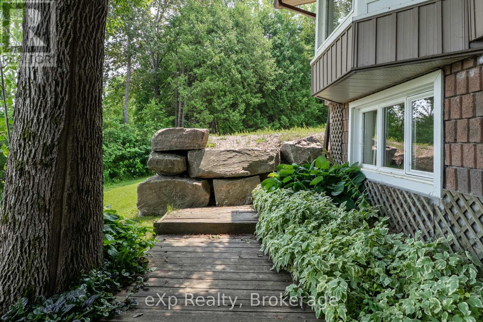 688a Prevost Road, French River, Ontario  P0M 2N0 - Photo 30 - X12304099