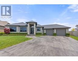 6 MULBERRY CRESCENT, Kingsville, Ontario