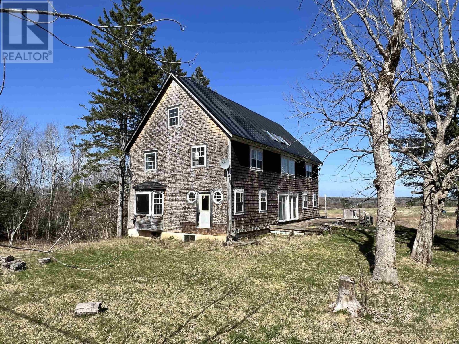 10863 Highway 215, South Maitland, Nova Scotia  B0N 2H0 - Photo 1 - 202507430