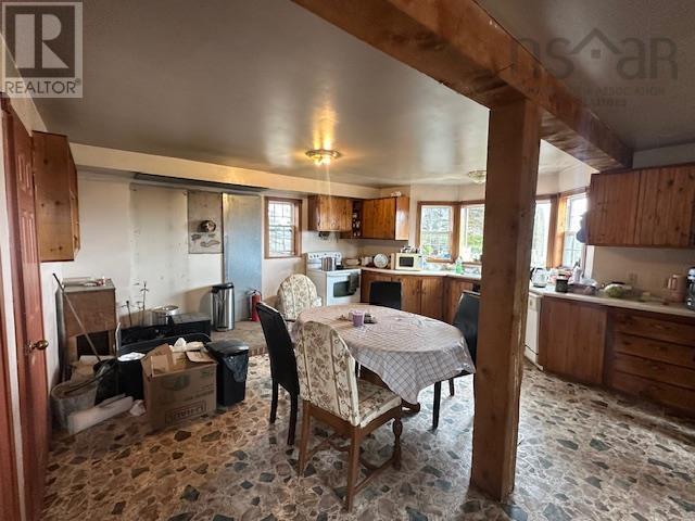 10863 Highway 215, South Maitland, Nova Scotia  B0N 2H0 - Photo 3 - 202507430