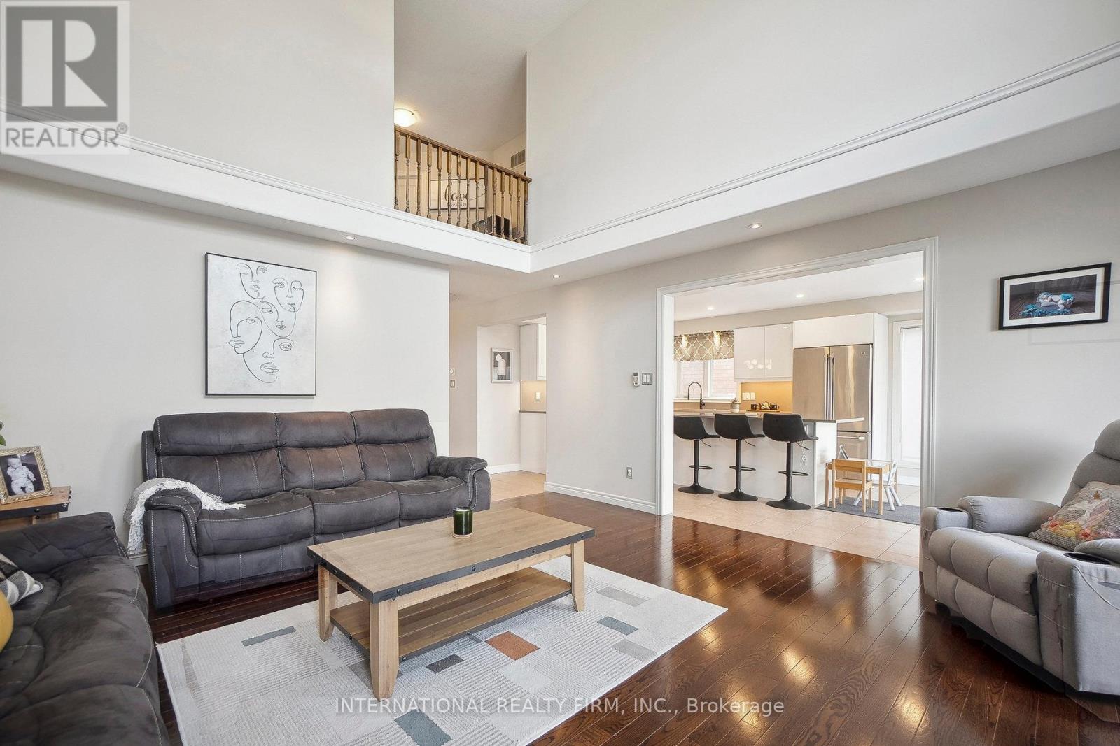 Property at 108 GREAT OAK TRAIL image 5