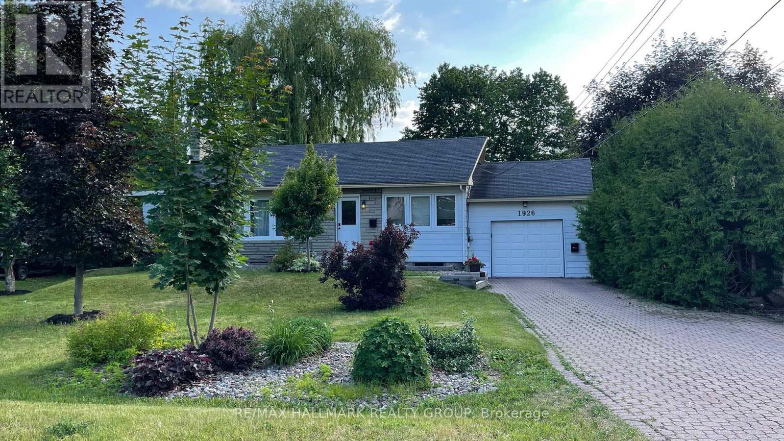 Property at 1926 BELCOURT BOULEVARD image 1