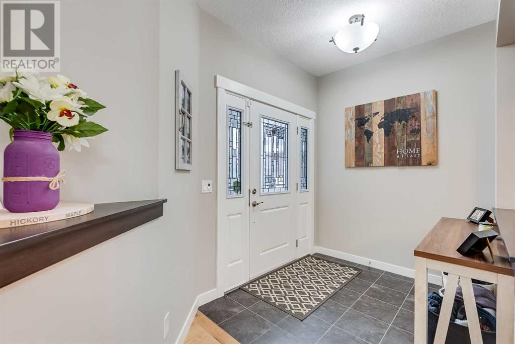 Property at 30 Mount Rae Heights image 4