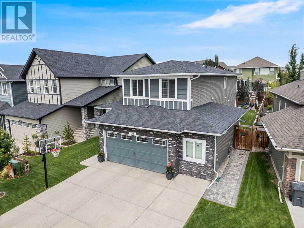 Property at 30 Mount Rae Heights image 1