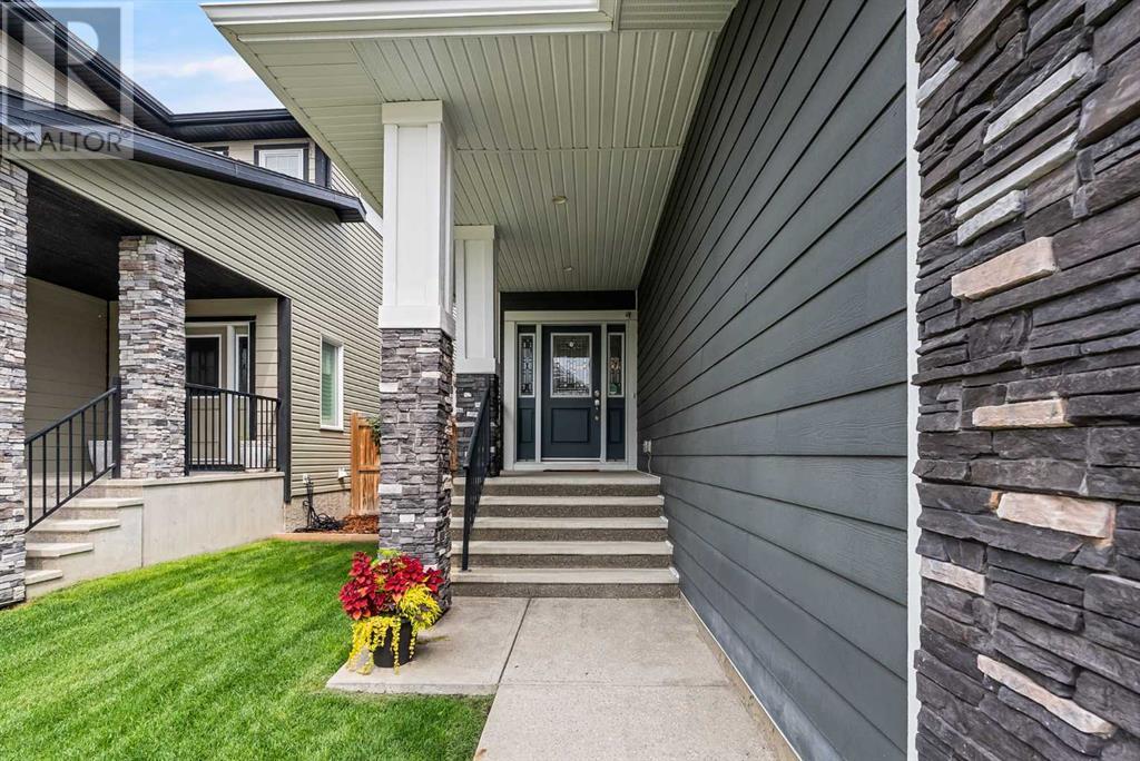 Property at 30 Mount Rae Heights image 3