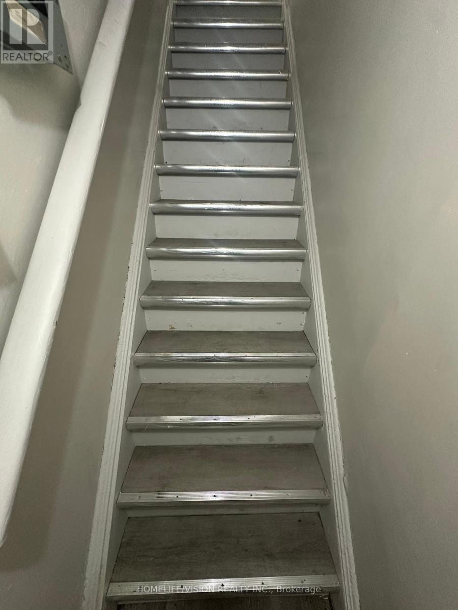 Upper / Unit C - 22 Kirkland Street W, Kirkland Lake, Ontario  P2N 2G3 - Photo 12 - T12304146