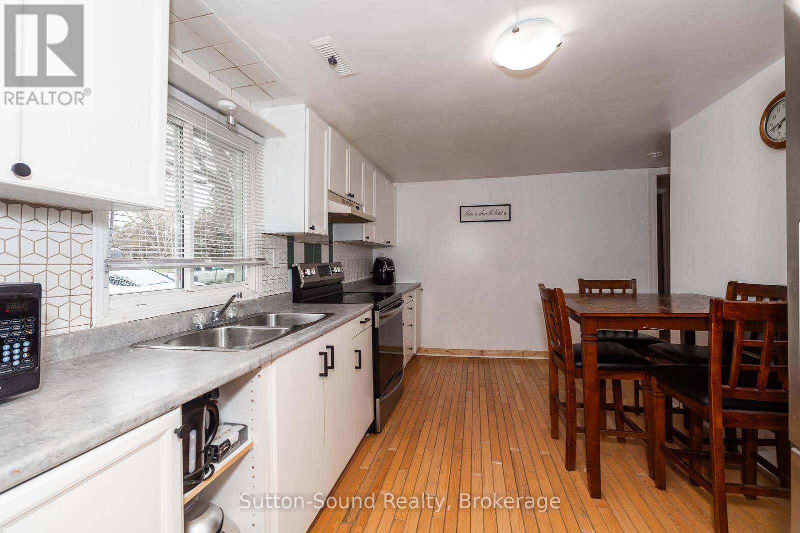 776225 Highway 10 Highway, Chatsworth, Ontario  N0H 1C0 - Photo 6 - X12304193