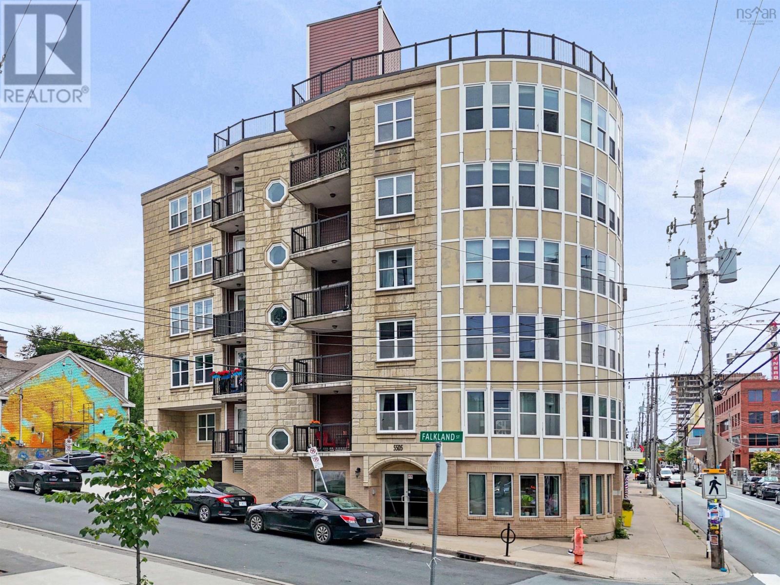 204 5505 Falkland Street, Halifax, Nova Scotia  B3K 0C3 - Photo 1 - 202517920