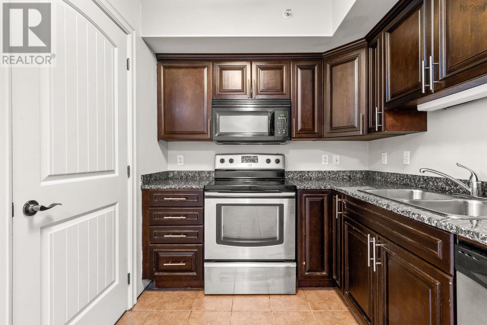 204 5505 Falkland Street, Halifax, Nova Scotia  B3K 0C3 - Photo 5 - 202517920