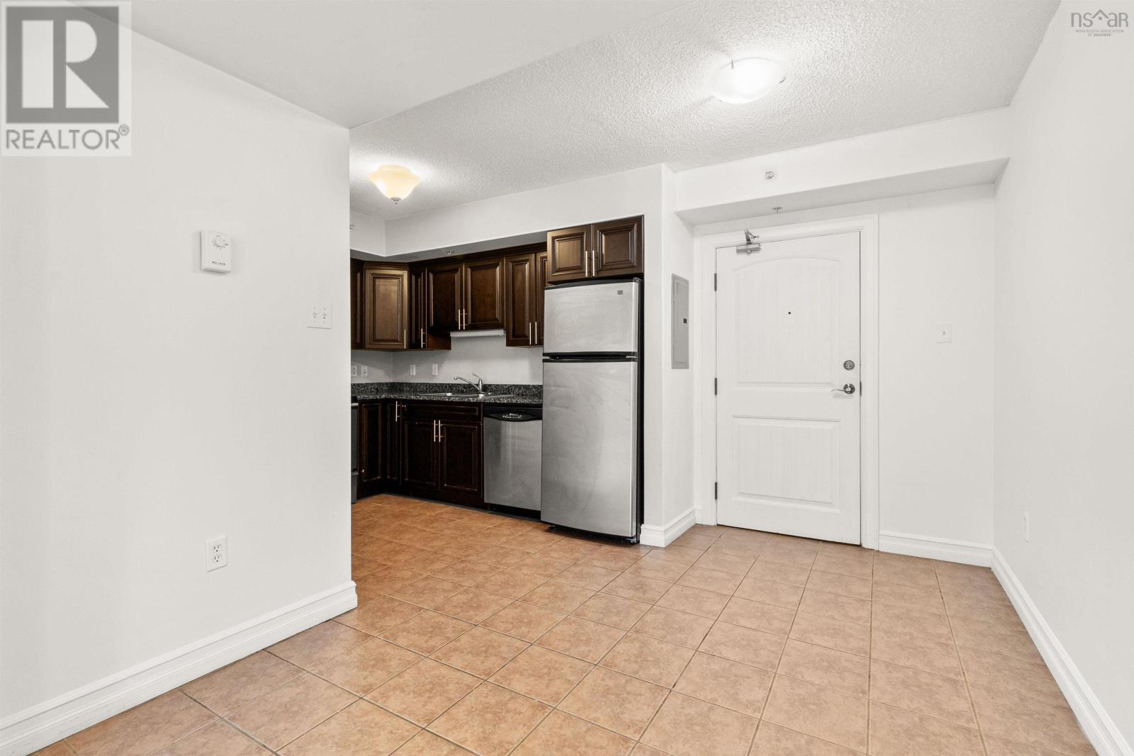 204 5505 Falkland Street, Halifax, Nova Scotia  B3K 0C3 - Photo 6 - 202517920