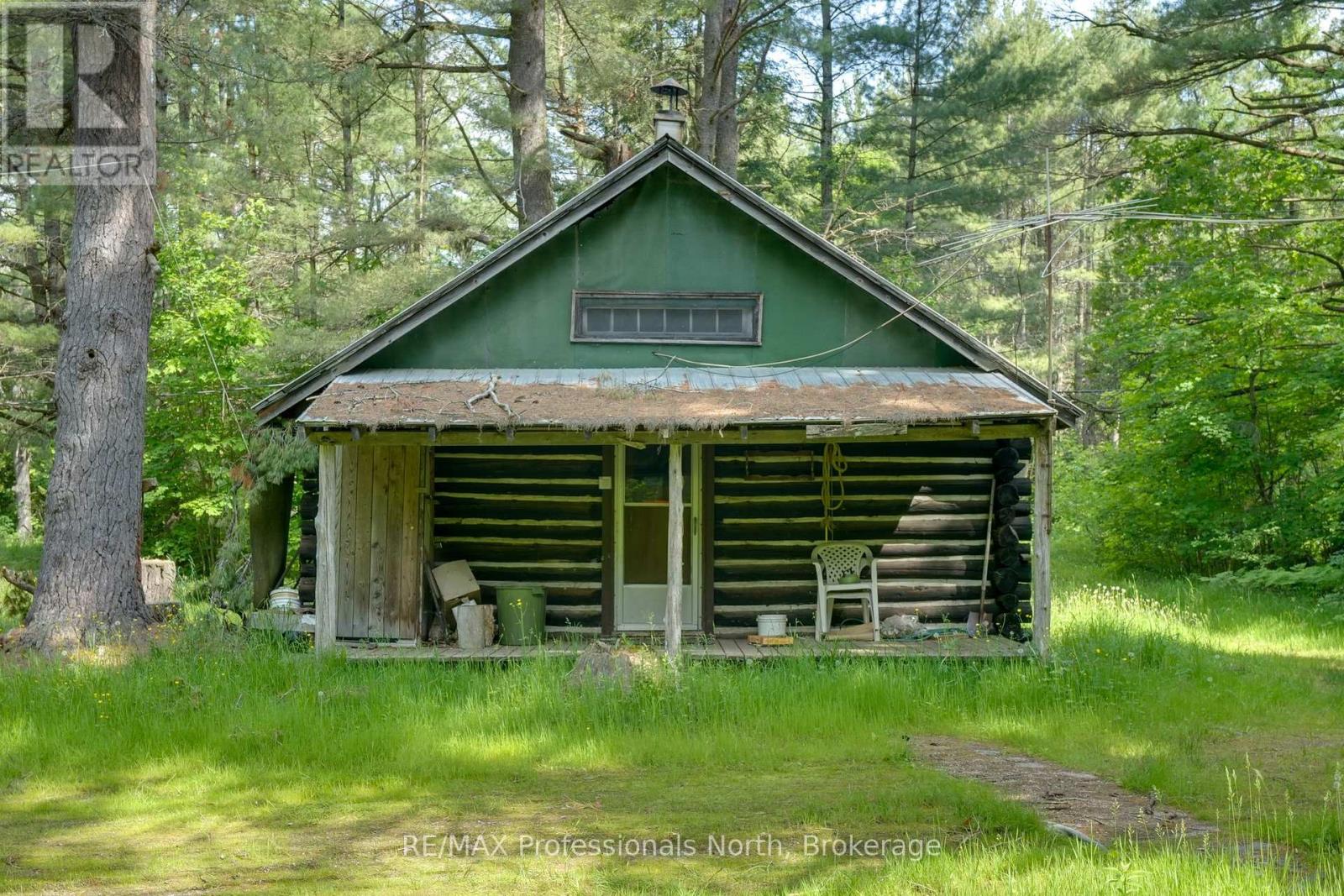 2330 Fraserburg Road, Bracebridge, Ontario  P1L 1X3 - Photo 12 - X12239290