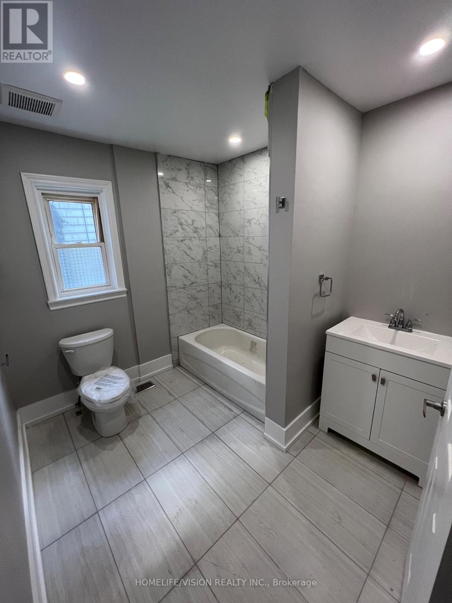 MAIN / UNIT B - 22 KIRKLAND STREET W, Kirkland Lake, Ontario