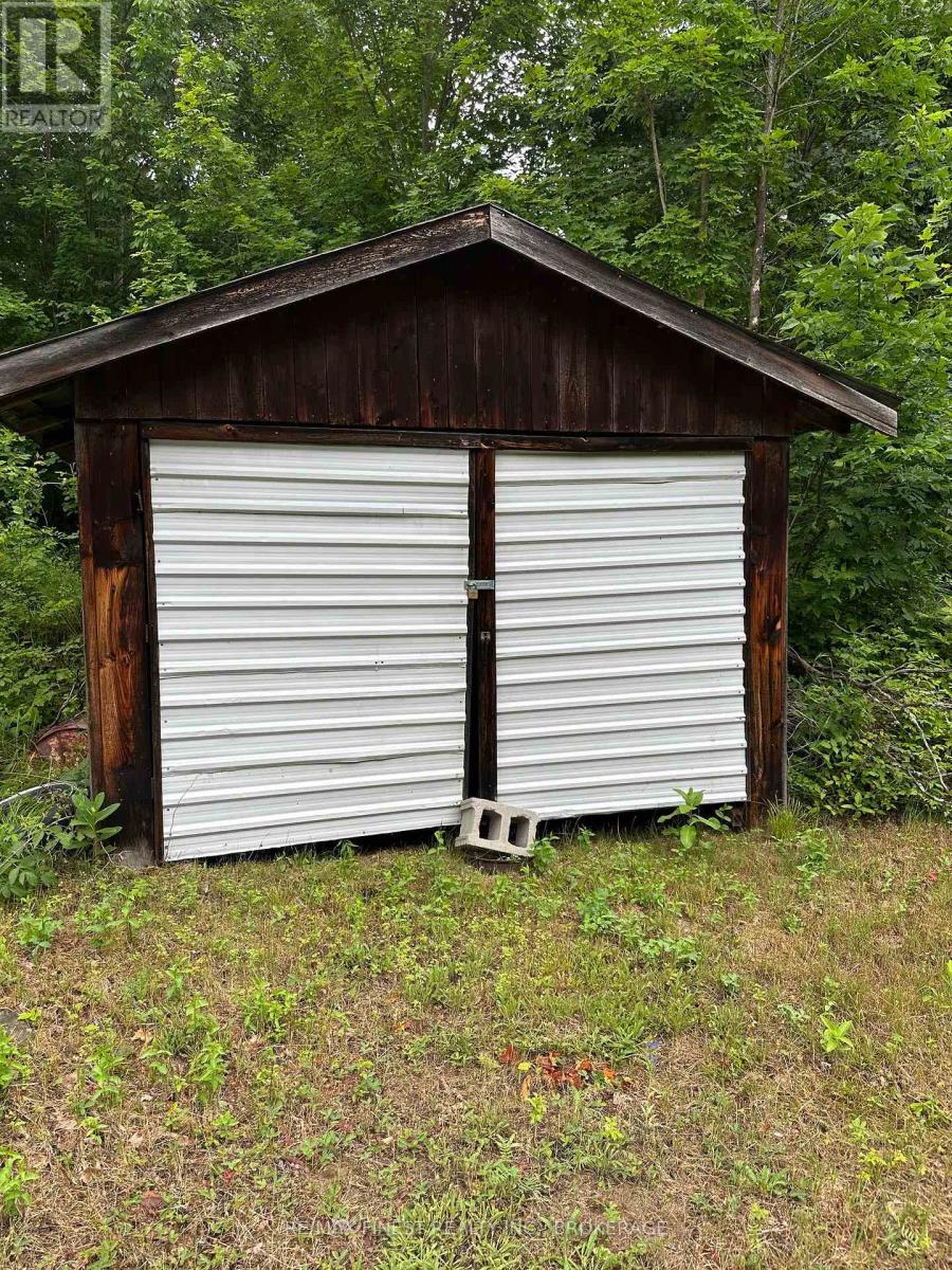 1042 St Pierre Road, Frontenac, Ontario  K0H 2C0 - Photo 7 - X12304257