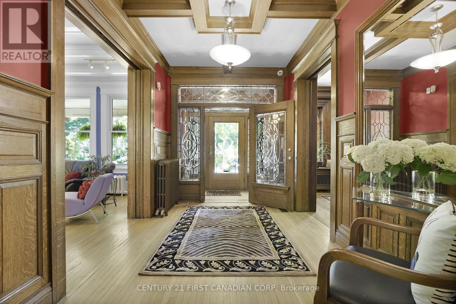 191 Cheapside Street, London East (East B), Ontario  N6A 1Z9 - Photo 4 - X12304225