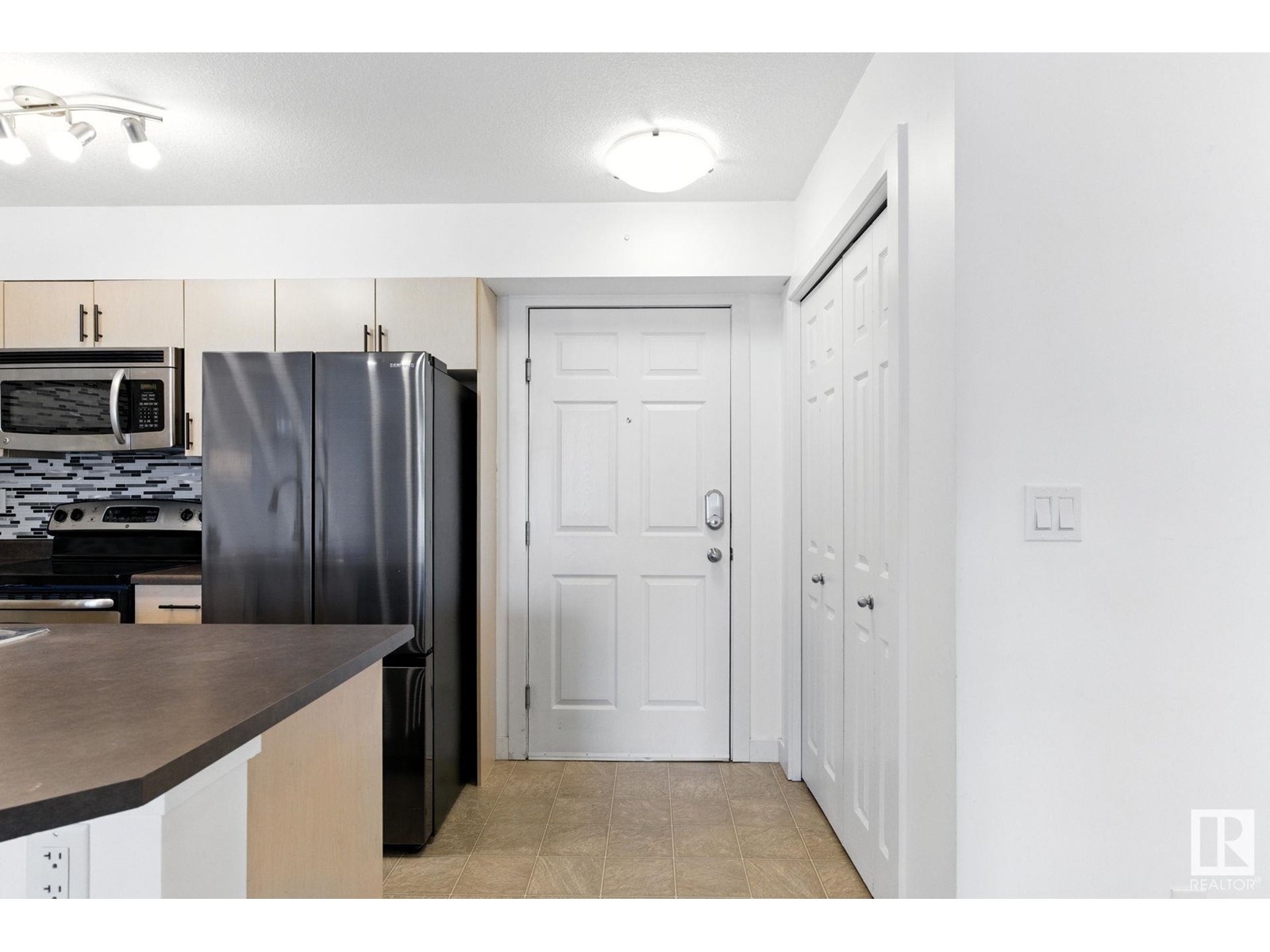 Property at #217 920 156 ST NW image 4