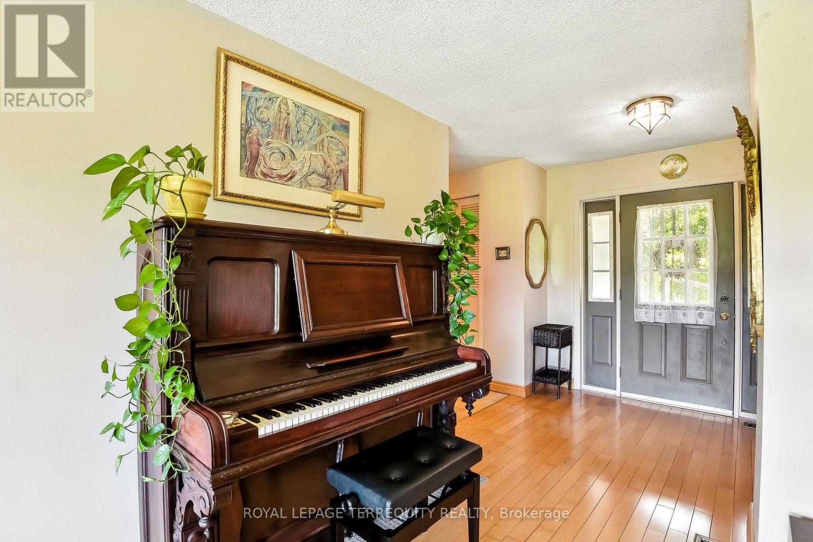 9 Concession Street W, Trent Hills (Warkworth), Ontario  K0K 3K0 - Photo 11 - X12304179
