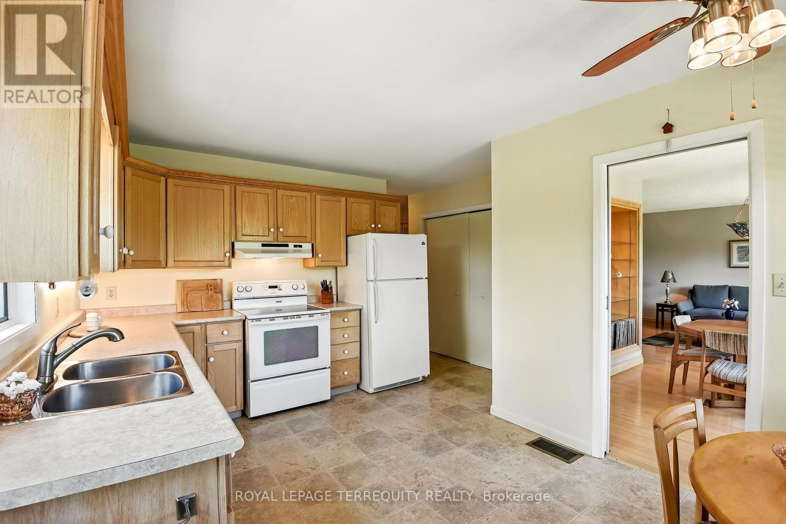 9 Concession Street W, Trent Hills (Warkworth), Ontario  K0K 3K0 - Photo 15 - X12304179