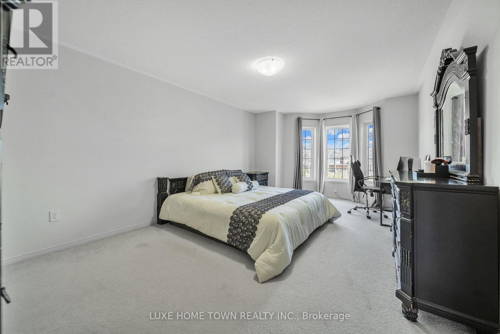2 - 25 Elliot Avenue E, Centre Wellington, Ontario  N1M 0H6 - Photo 33 - X12304198