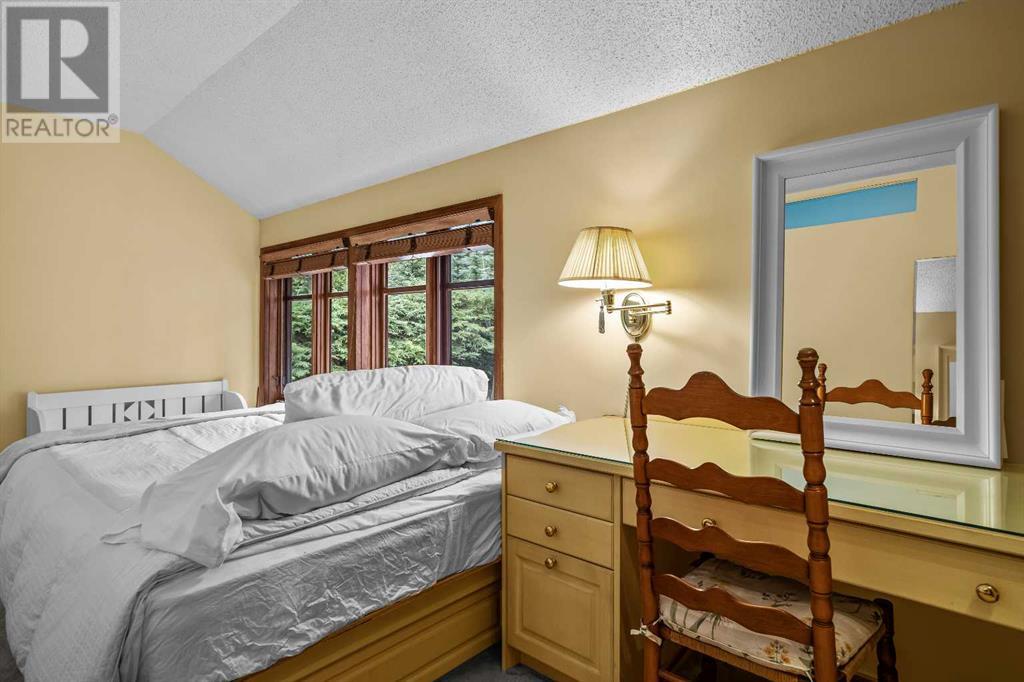128 Kootenay Avenue, Banff, Alberta  T1L 1B8 - Photo 36 - A2189463